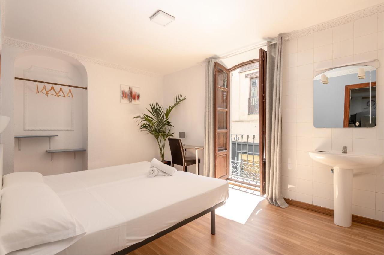 Pension Zacatin Granada Bagian luar foto