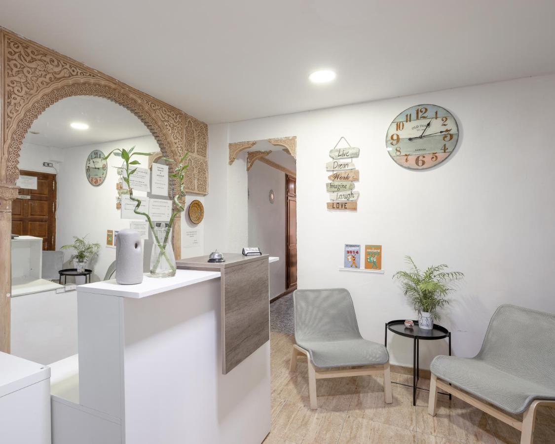 Pension Zacatin Granada Bagian luar foto