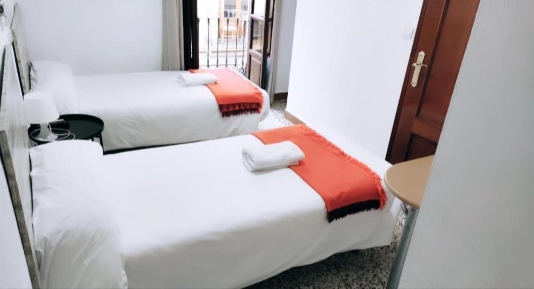 Pension Zacatin Granada Bagian luar foto